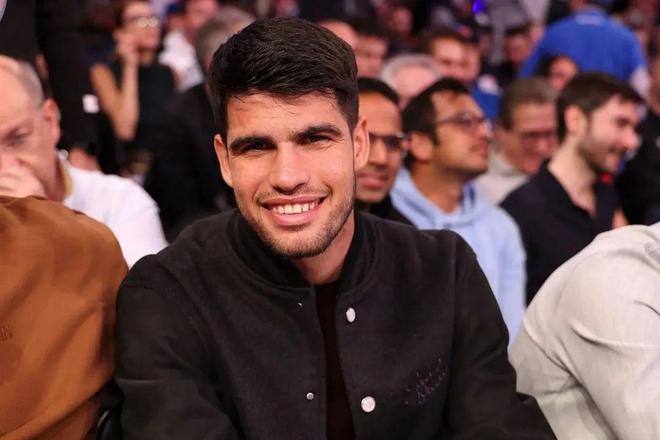 经初步跻身 经初步跻身