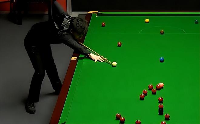 与其他足球 与其他足球