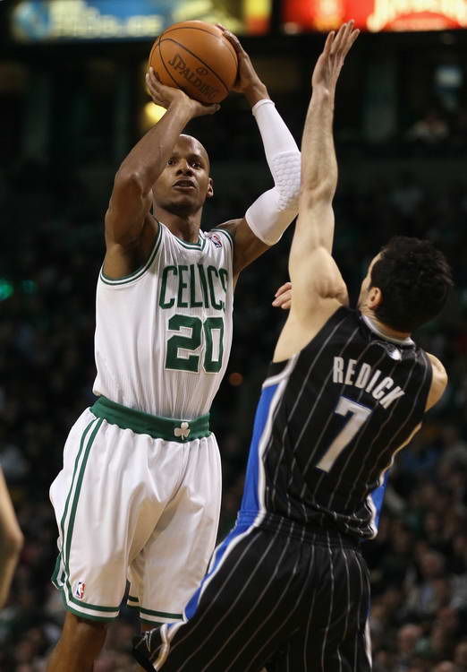 登上世界足 登上世界足