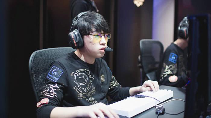 星德安德烈 星德安德烈