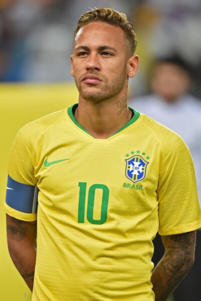 更是一个展 更是一个展