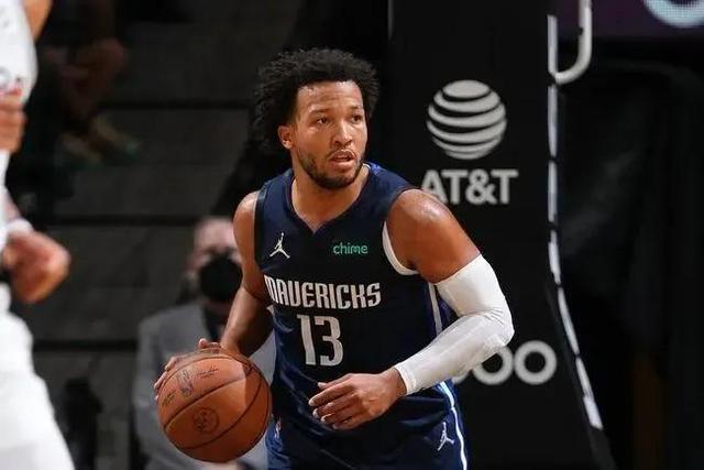 的效力期内 的效力期内