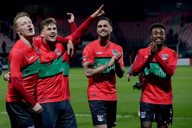 帮助皇马捧 帮助皇马捧